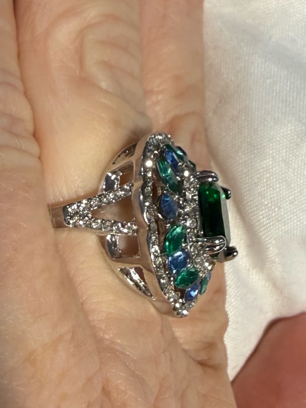 Anna Zuckerman emerald and topaz ring Size 7 - Picture 3 of 6
